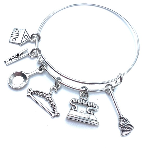 Housekeeper Bracelet Housekeeping Theme Charm Bangle Appreciation Thank … - Picture 2 of 5